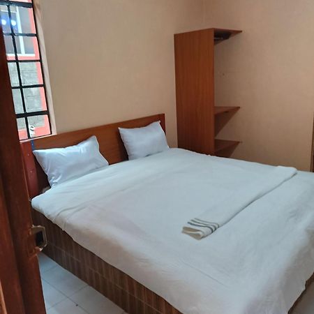 ניירי The Peak Meadows Hotel מראה חיצוני תמונה