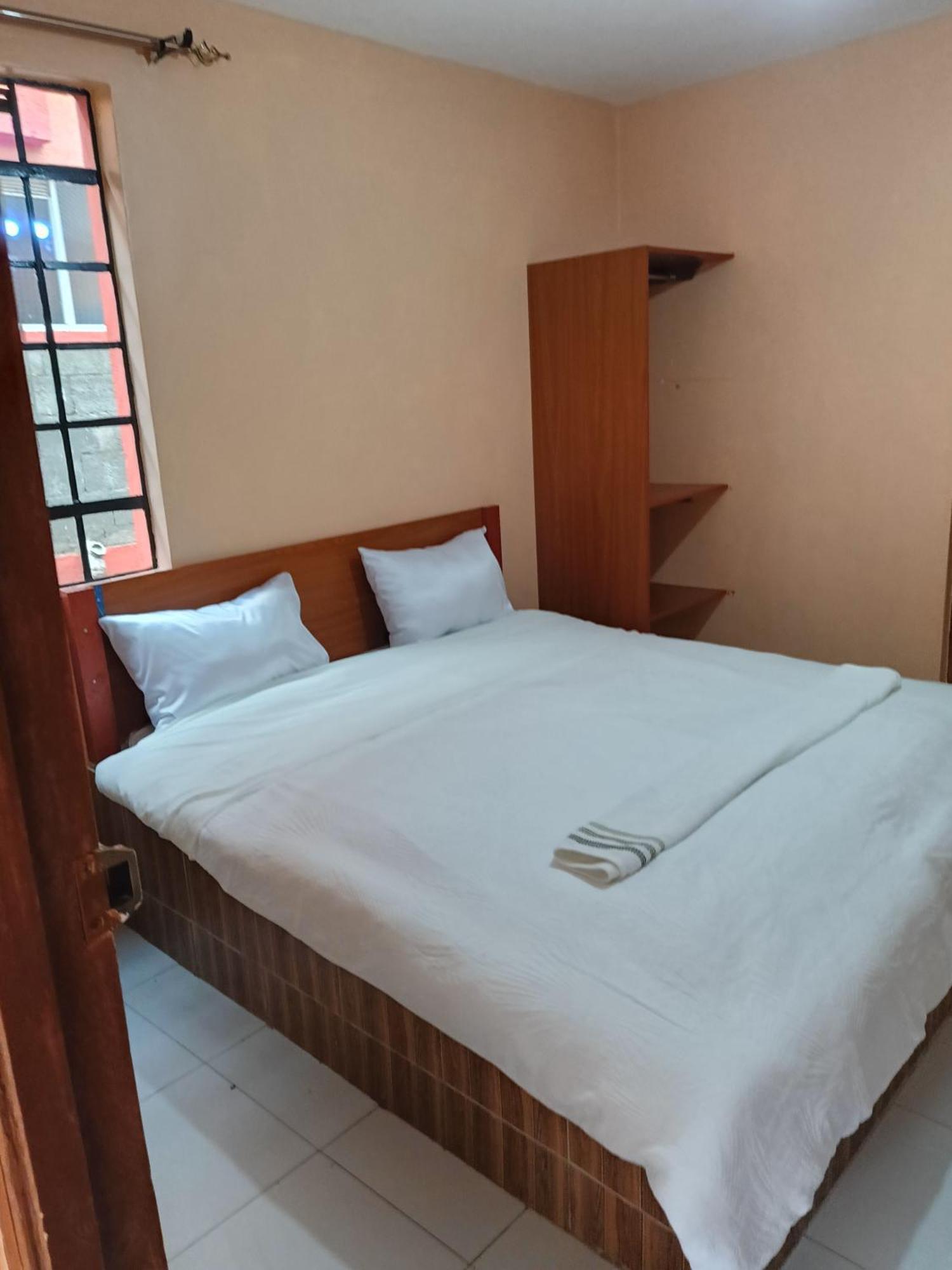 ניירי The Peak Meadows Hotel מראה חיצוני תמונה